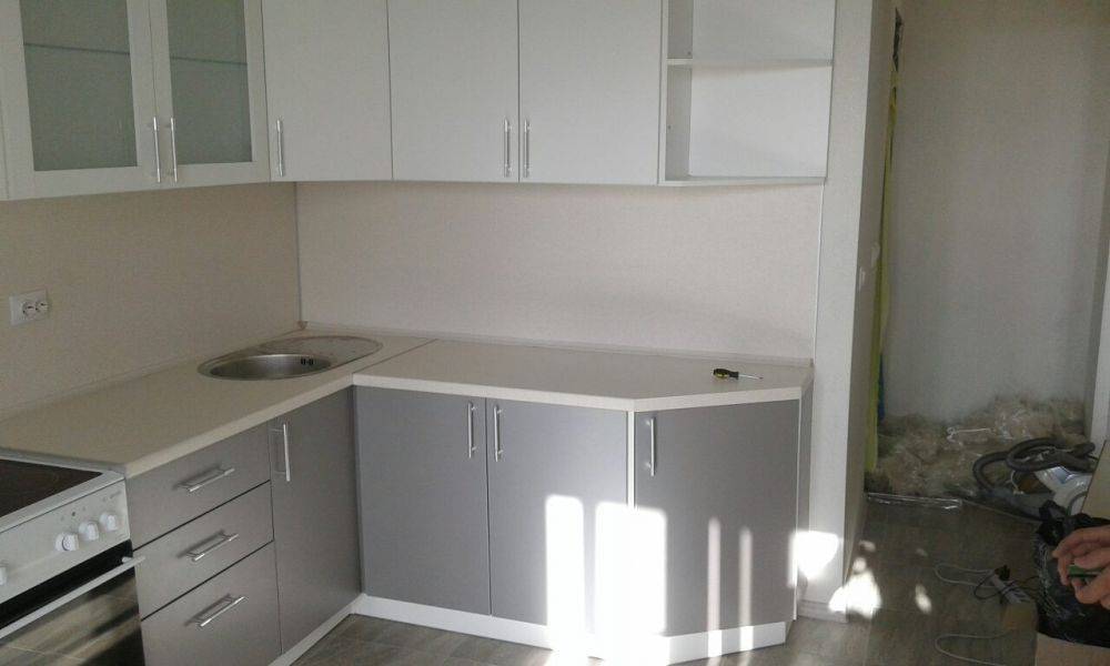 угловая кухня в Нижневартовске