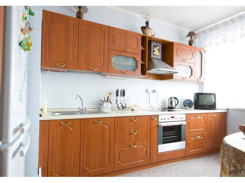 классическая прямая кухня в Нижневартовске