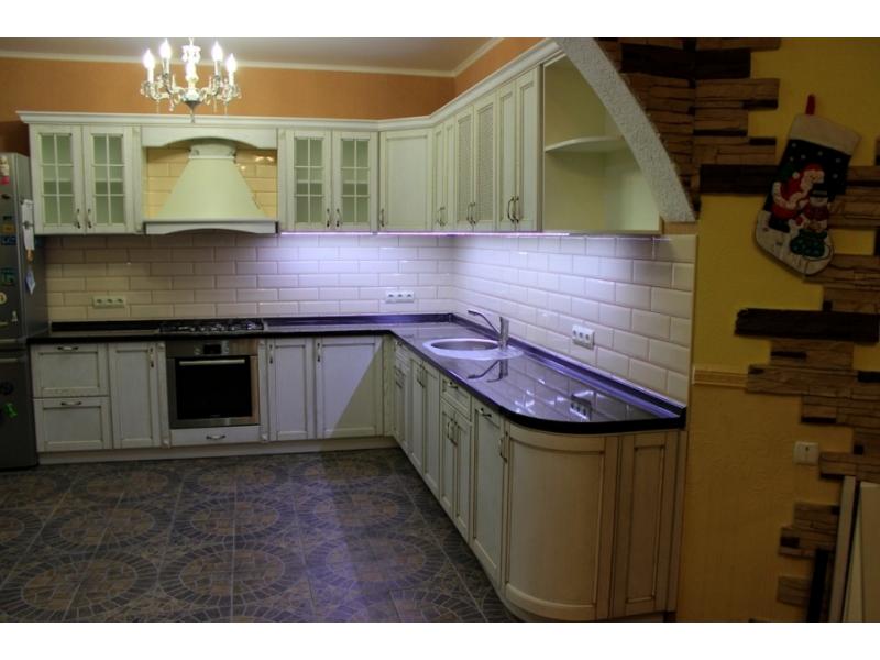 угловая кухня в Нижневартовске