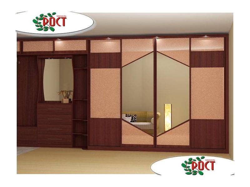 прихожая со шкафом-купе в Нижневартовске