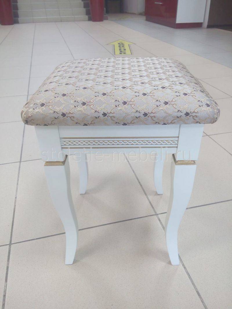 табурет из массива бука в Нижневартовске