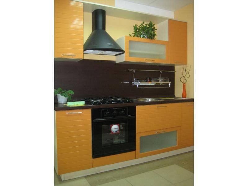 кухонный гарнитур прямой 2 в Нижневартовске