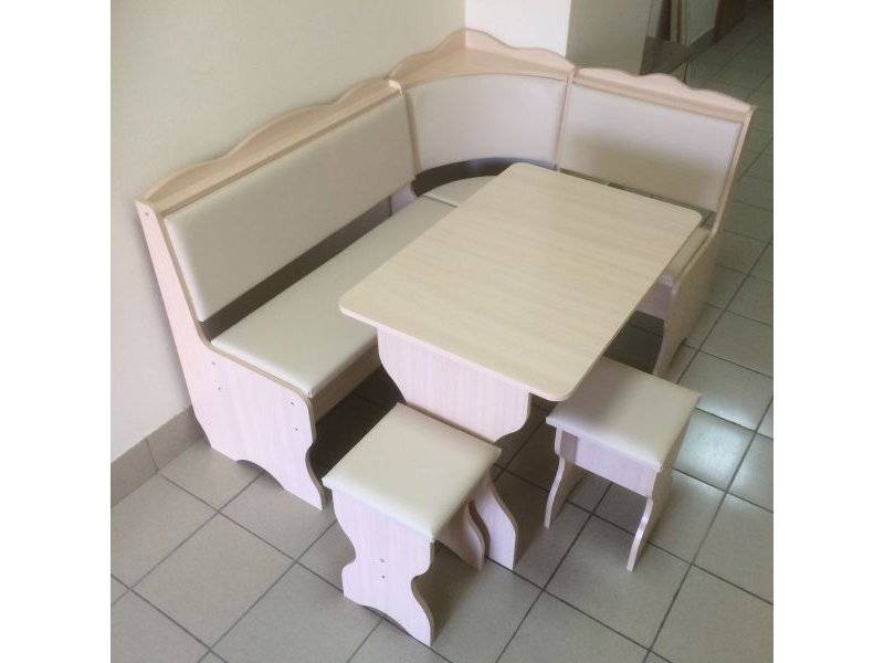 кухонный уголок миссия, дуб выбеленный, к/з молочный в Нижневартовске