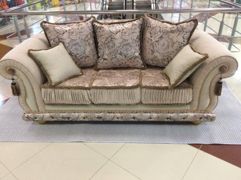 красивый диван в Нижневартовске