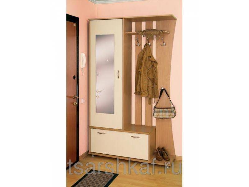 прихожая 14 в Нижневартовске