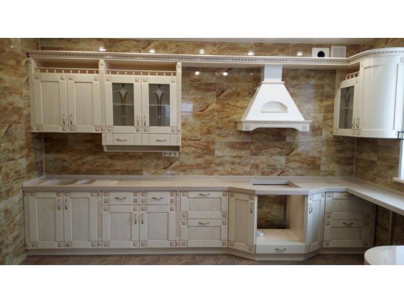 угловая кухня модерн с в Нижневартовске