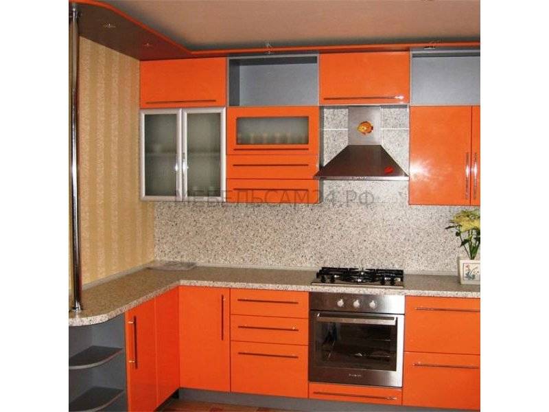 угловая оранжевая кухня гала в Нижневартовске