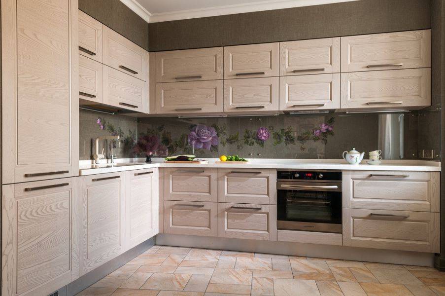 современная кухня скалли в Нижневартовске