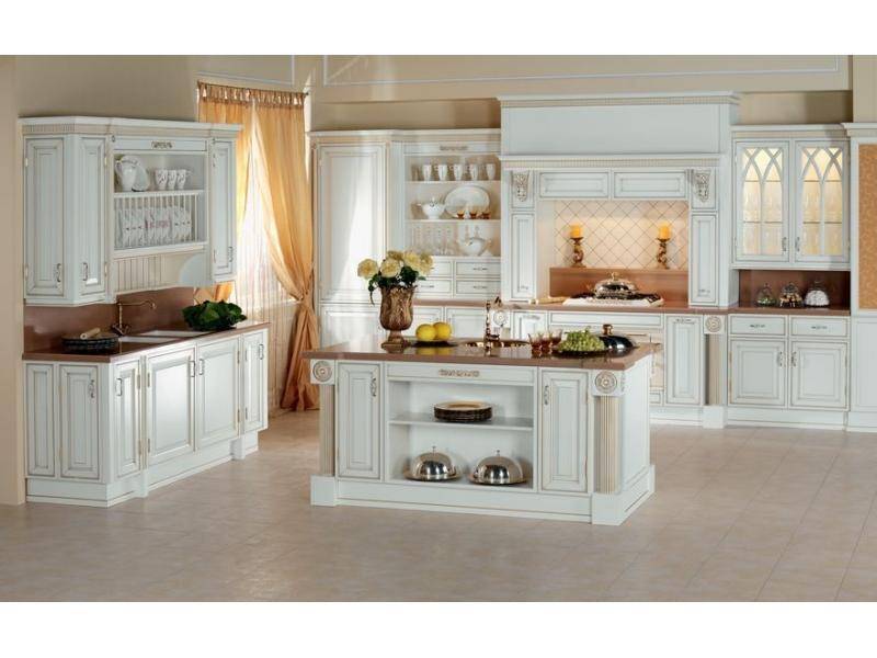 кухня прямая британика белая в Нижневартовске