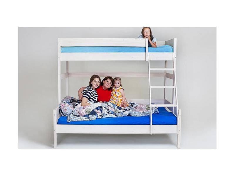 двухъярусная кровать для родителей и ребенка в Нижневартовске