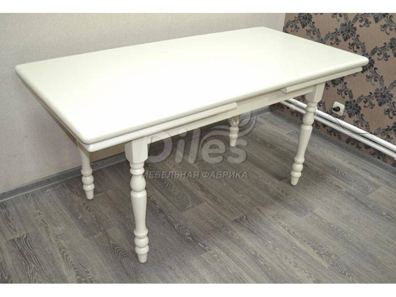 стол точёный в Нижневартовске