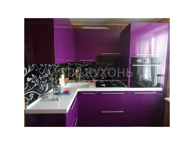 новая угловая кухня в Нижневартовске