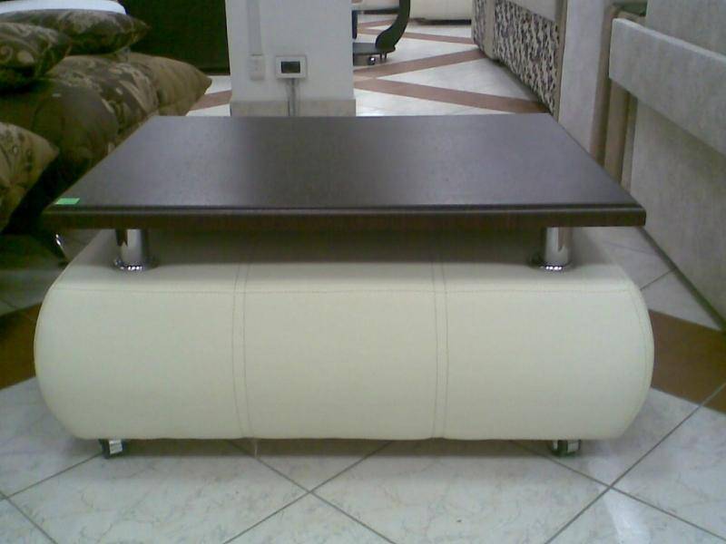 стол палером в Нижневартовске