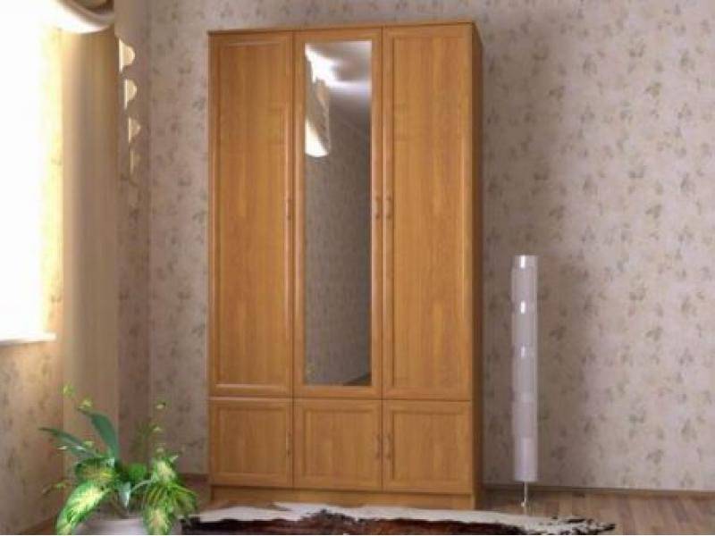 шкаф трехстворчатый в Нижневартовске