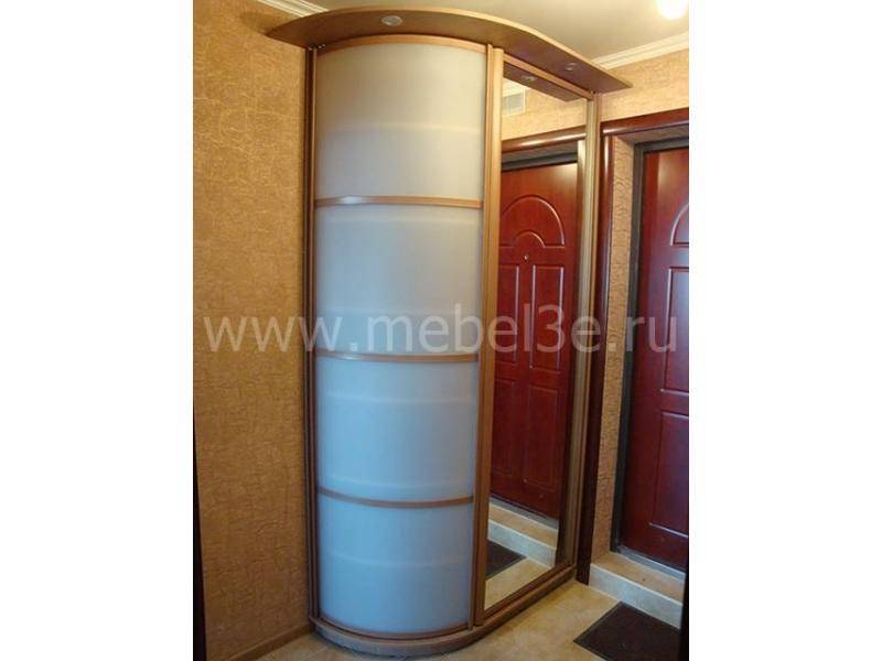 распашной шкаф с радиусной дверью в Нижневартовске