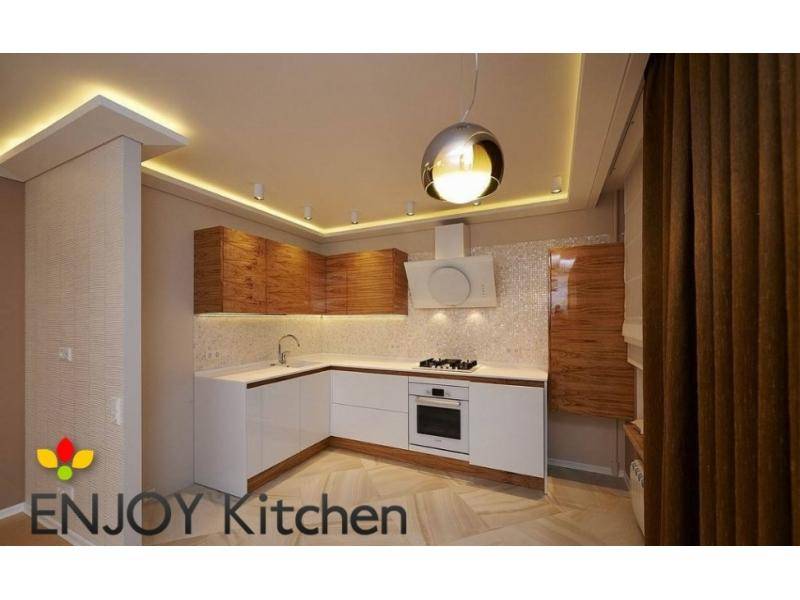 угловая кухня делфина в Нижневартовске