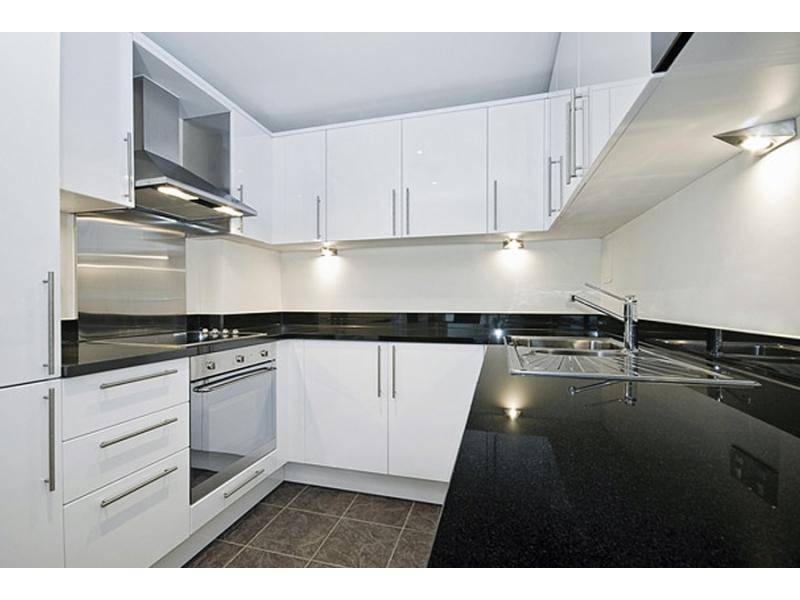 кухня угловая в Нижневартовске