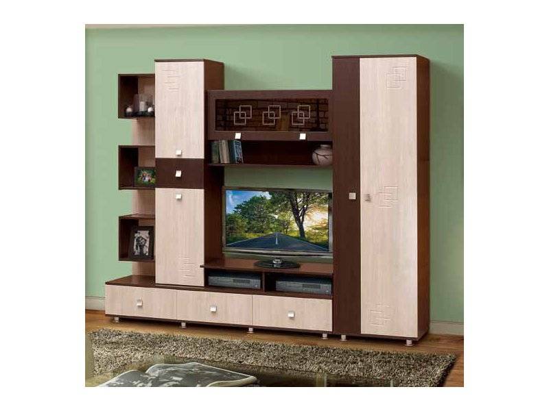 горка 23 в гостиную в Нижневартовске