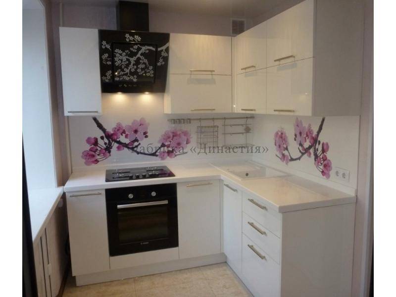 белый кухонный гарнитур в Нижневартовске