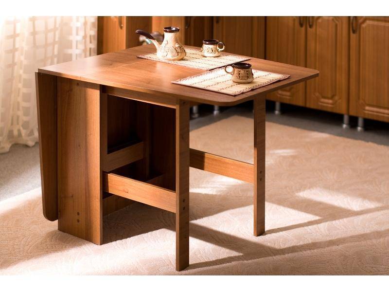 стол — книжка в Нижневартовске