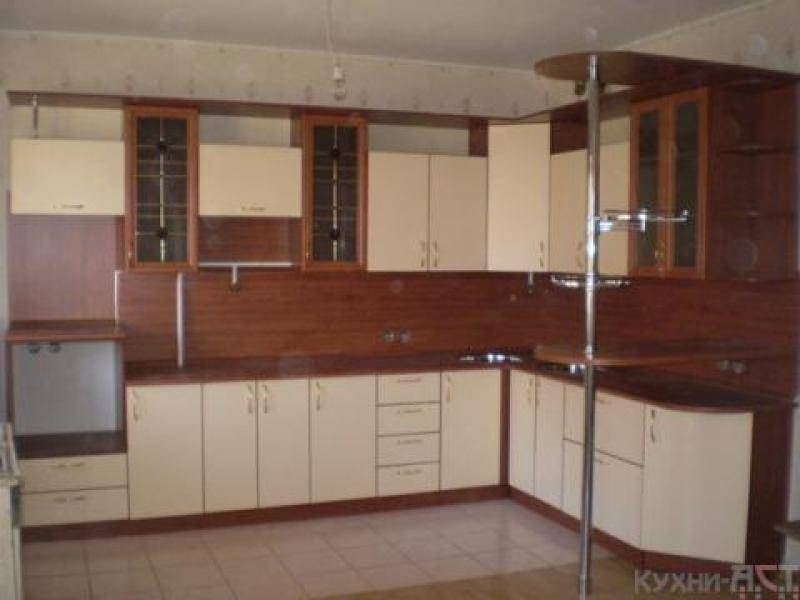 кухонный гарнитур угловой кофе с молоком в Нижневартовске