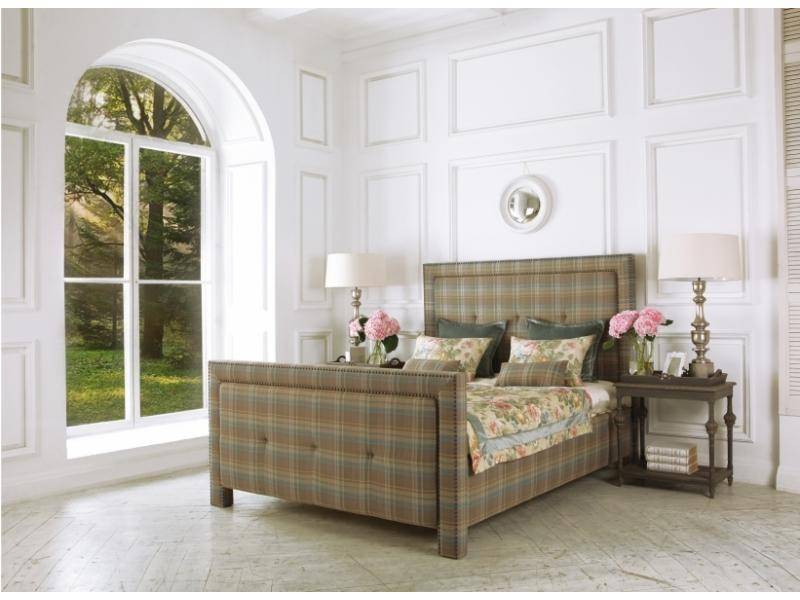 новая кровать в спальню селена в Нижневартовске