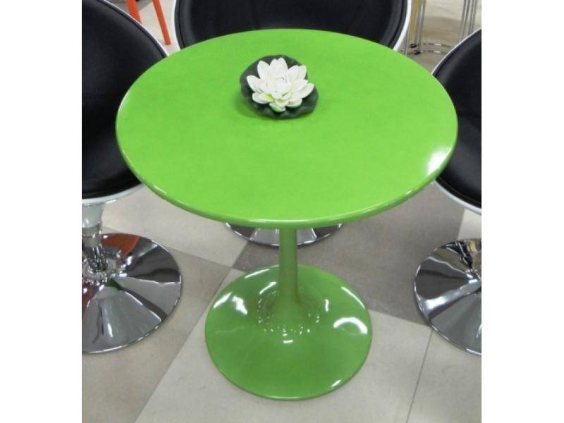 стол круглый из пластика в Нижневартовске