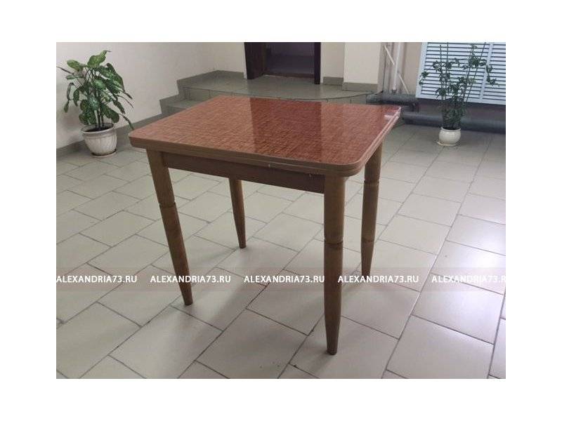 стол ломберный в Нижневартовске