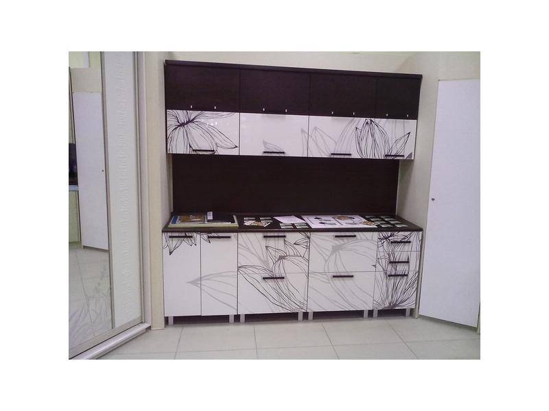 прямая кухня магнолия в Нижневартовске