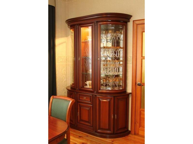 витрина милан 11 и милан -23 в Нижневартовске