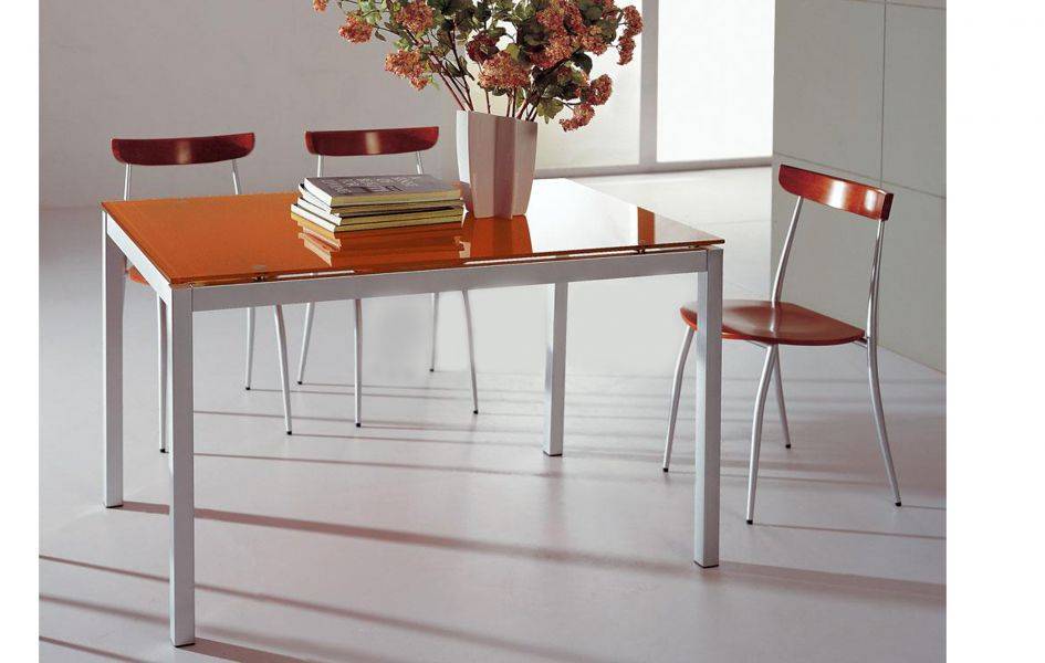 стол стеклянный обеденный в 2199 в Нижневартовске