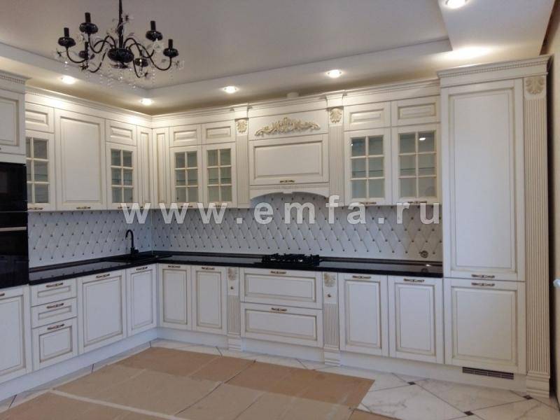 угловая кухня бертина 4 в Нижневартовске