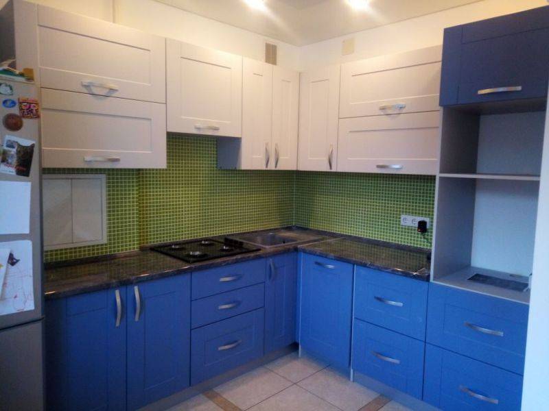 современная угловая кухня в Нижневартовске