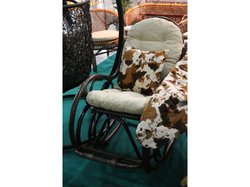 мебельная выставка москва: кресло-качалка в Нижневартовске