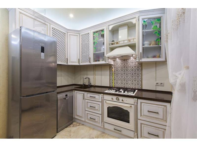 угловой кухонный гарнитур в Нижневартовске