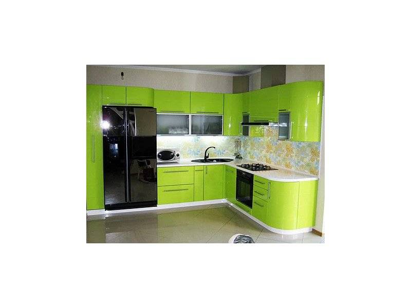 угловая зеленая кухня в Нижневартовске