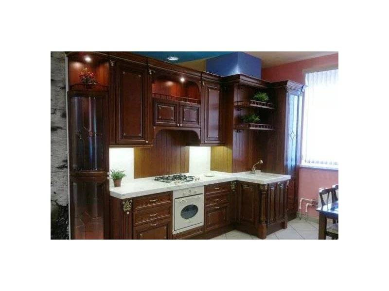 прямая классическая кухня в Нижневартовске