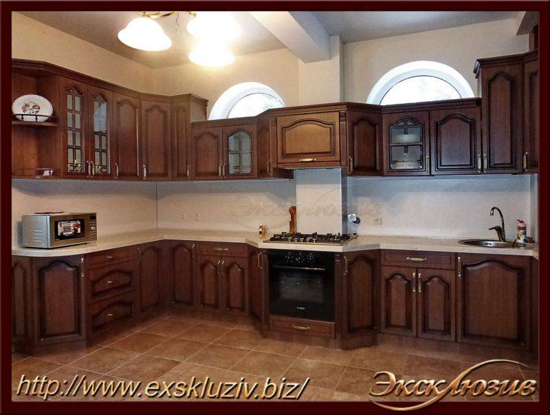 большая угловая кухня моренная береза в Нижневартовске