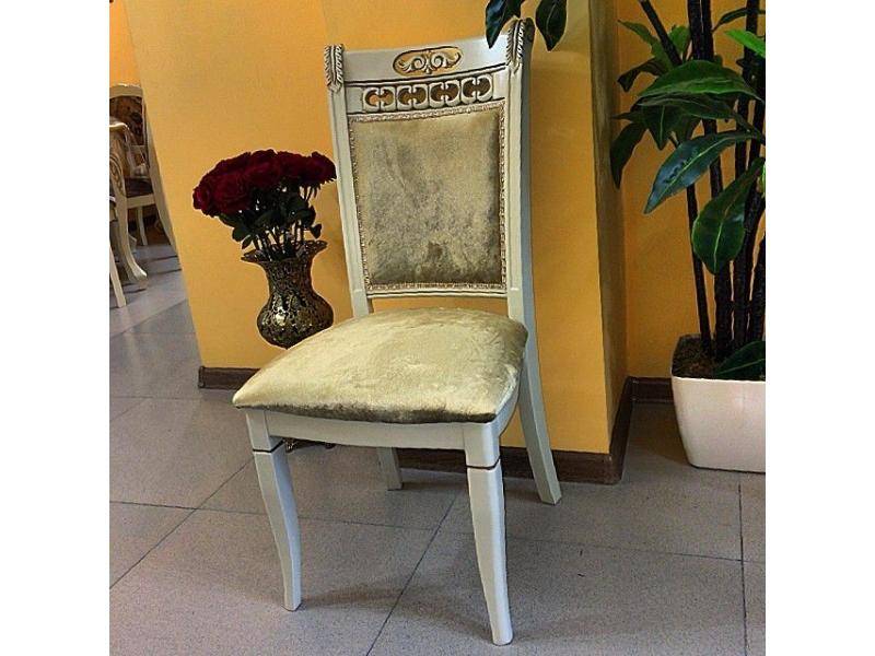 стул из массива граф в Нижневартовске