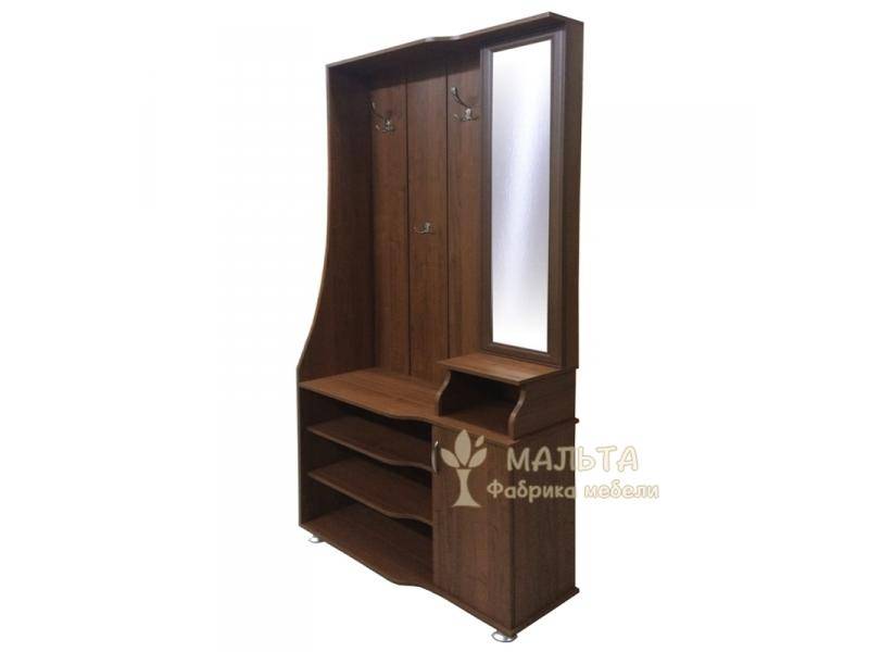 прихожая с зеркалом в Нижневартовске