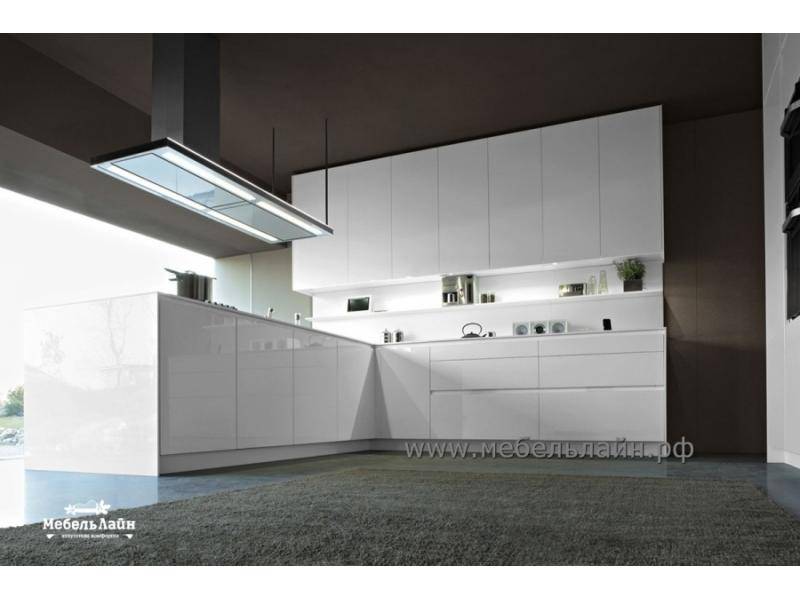 угловая белая кухня в Нижневартовске