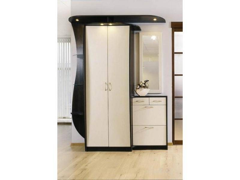 черно-белая мебель для прихожей в Нижневартовске