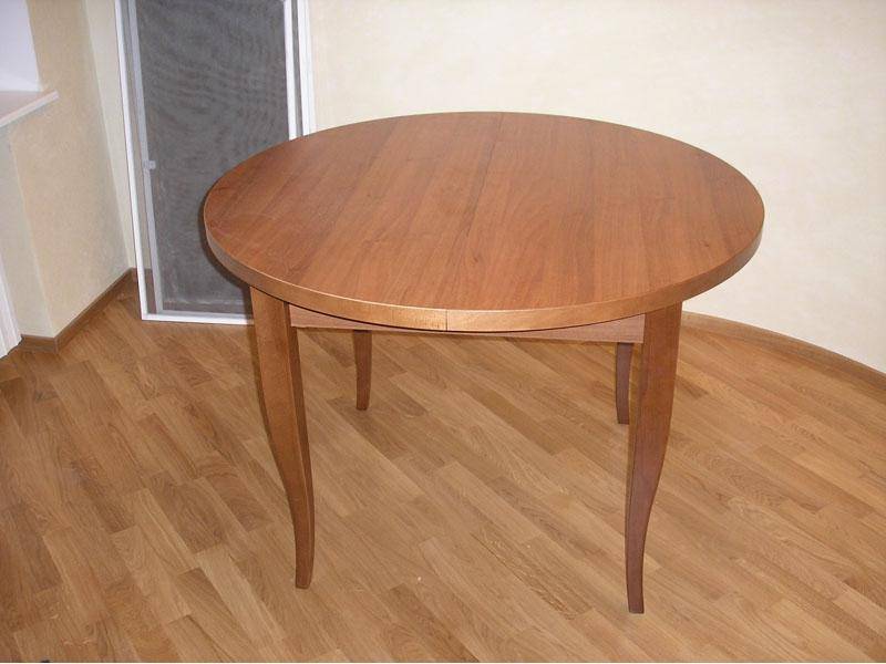 стол обеденный круглый в Нижневартовске