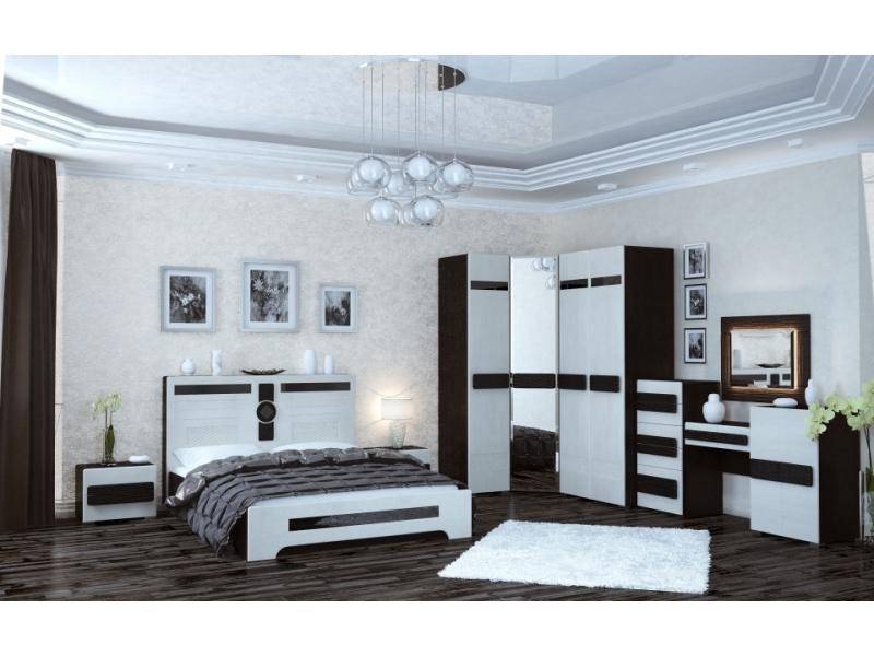 уютная спальня с угловым шкафом 1 в Нижневартовске