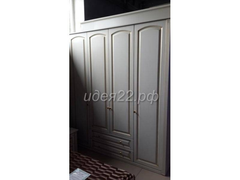 шкаф распашной в Нижневартовске