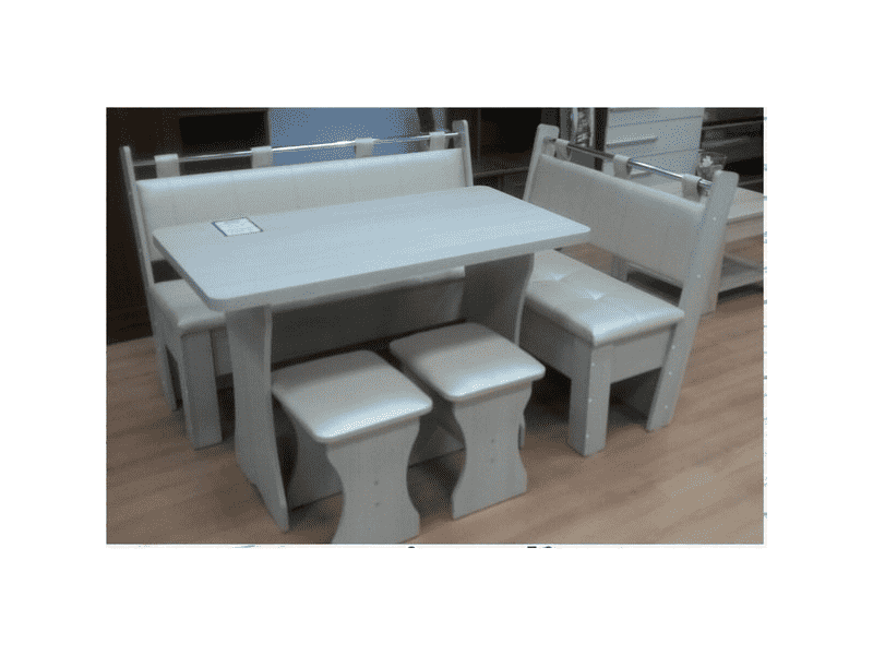 мягкий кухонный уголок со столом и табуретами в Нижневартовске