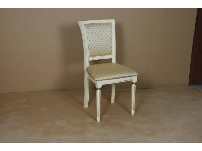 стул с мягкой спинкой в Нижневартовске