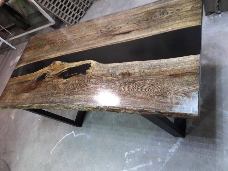 стол из массива в Нижневартовске