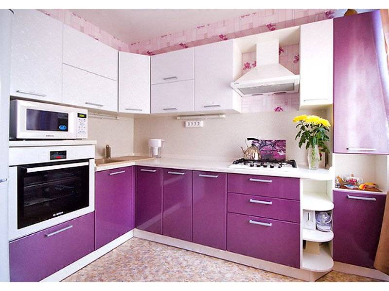 угловая красивая кухня в Нижневартовске