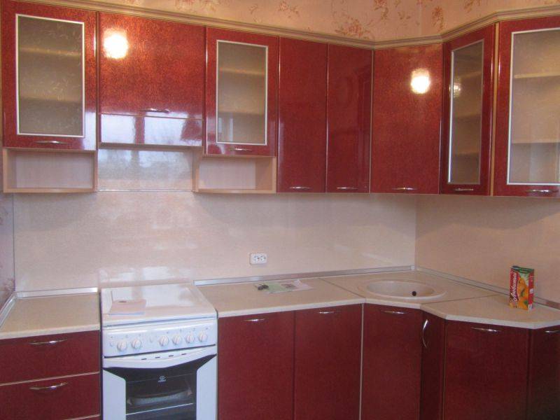 угловая кухня красная в Нижневартовске